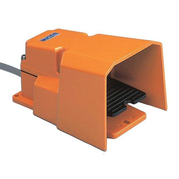 Lasc Crúibe Pedal